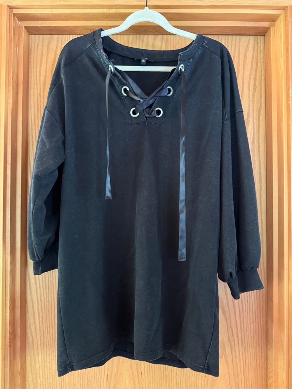 Very J Black Crewneck Sweatshirt